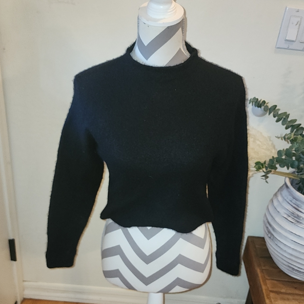REFORMATION cropped Black Women's Sweater Cashemere Size Small.